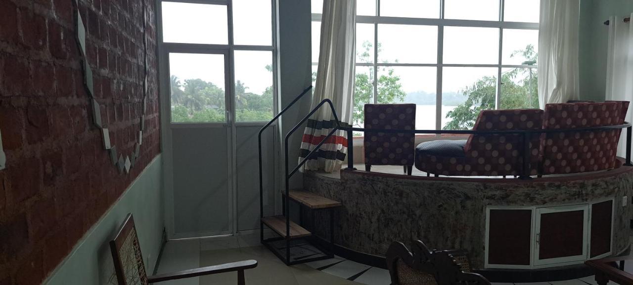 Madu River Edge Otel Balapitiya Dış mekan fotoğraf