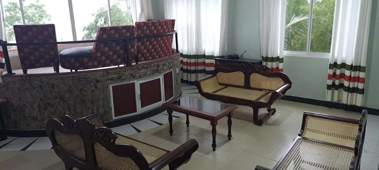 Madu River Edge Otel Balapitiya Dış mekan fotoğraf